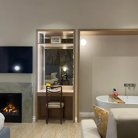 Mas Boutique Apartment